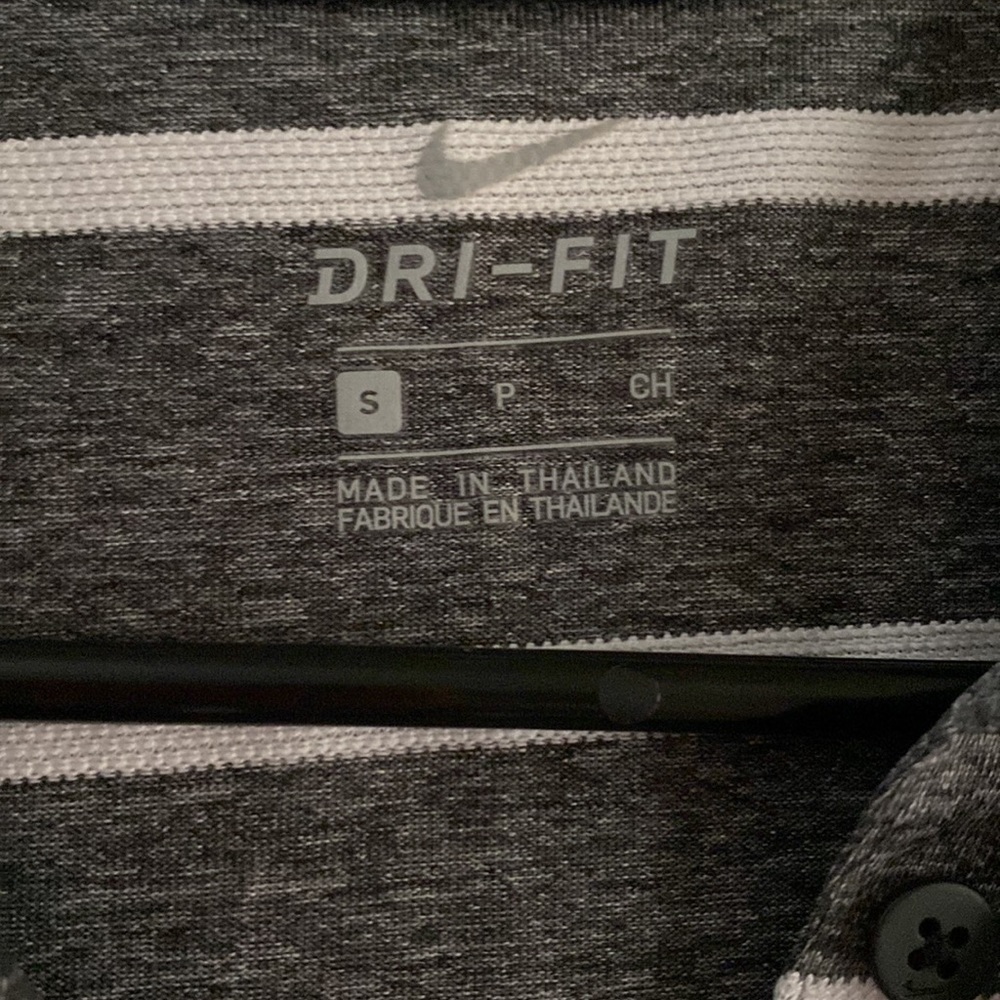 Nike Womens Golf Polo - Picture 2 of 3